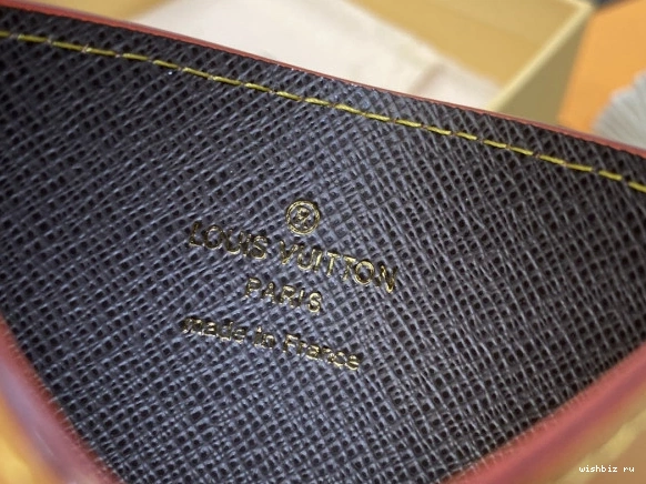 WIS VUITTON HOLDER-11*7*0.5cm CARD LOUIS 0305